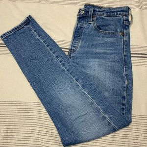 501 Skinny Levi